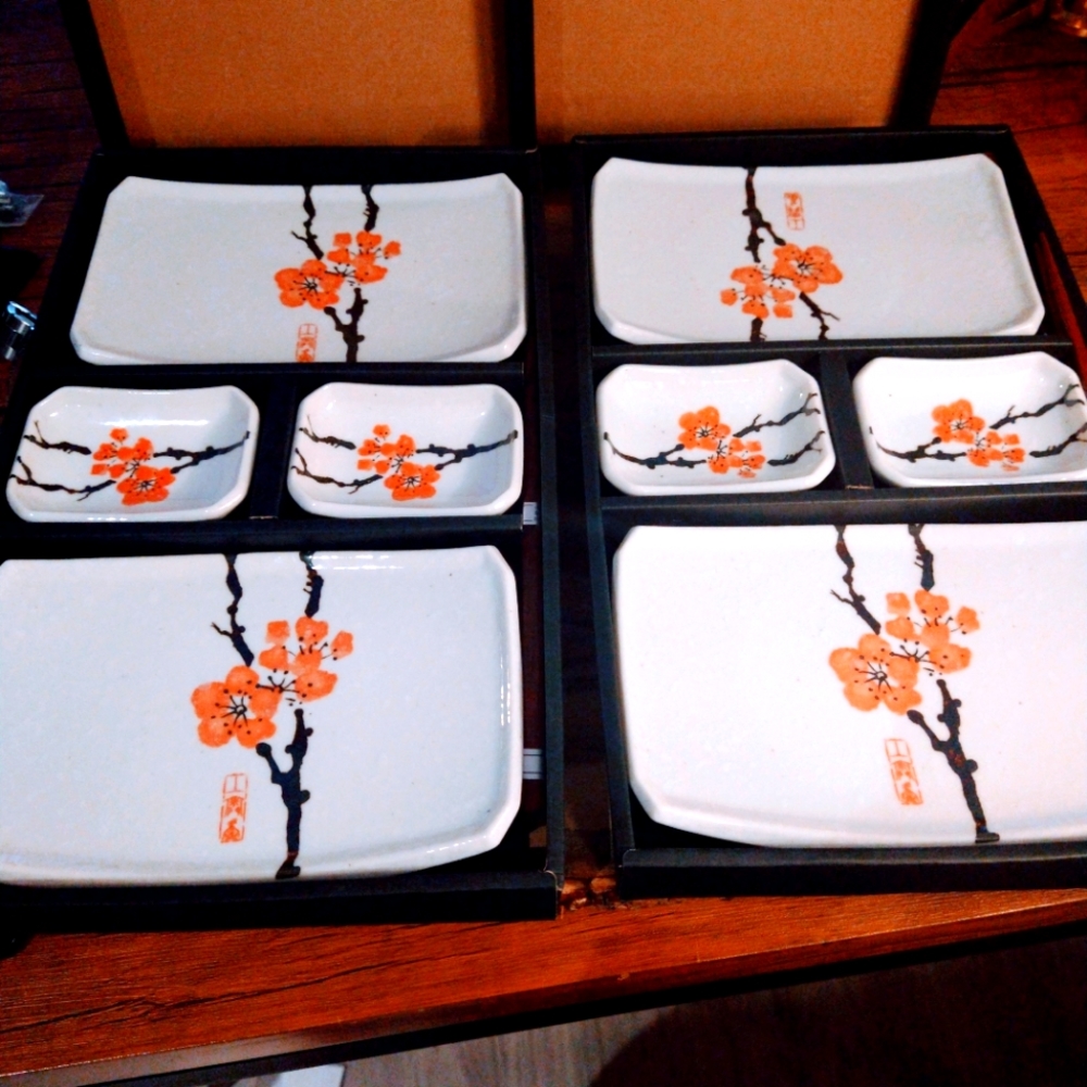 Sushi Serving Set. MIYA Red Plum Sushi for Two x 2. (Serves 4) Made in Japan.